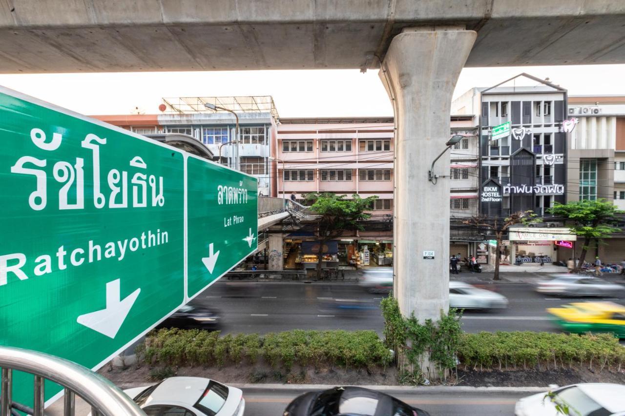 छात्रावास Baan Kun Mhor บ้านคุณหมอโฮสเทล Bangkok